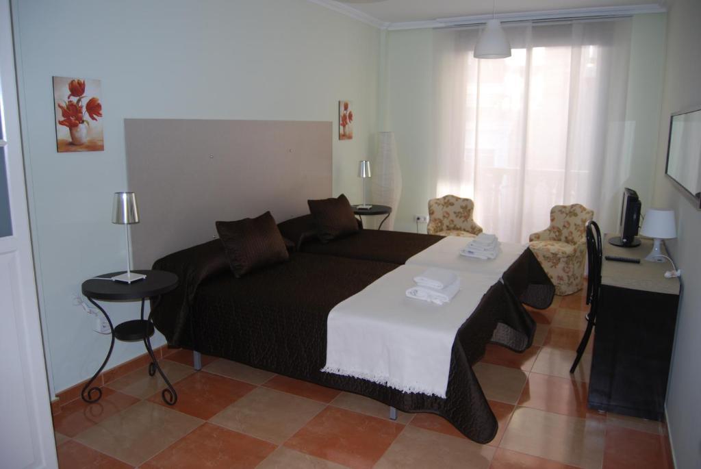 Pension Encarna Vargas Ла-Уньйон Номер фото